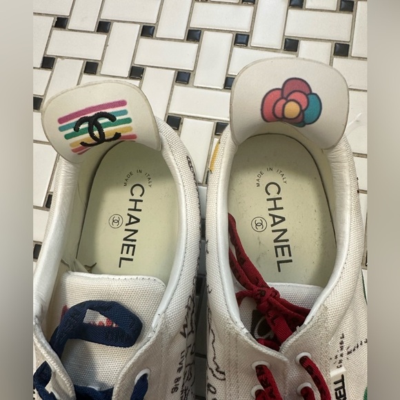 SOLD OUT 
Chanel Artistic White Sneakers with Red and Blue Accents - Picture 4 of 15